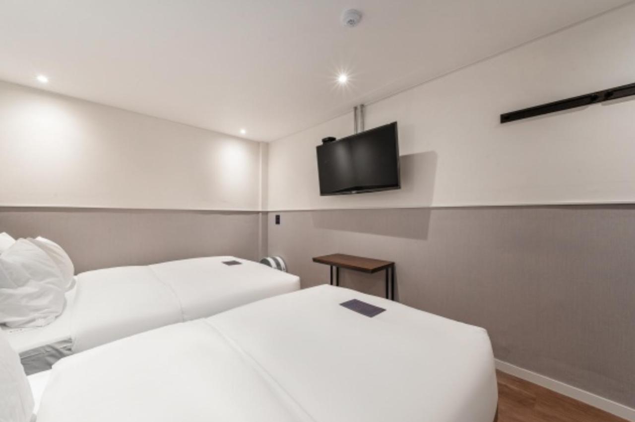 Motel Just